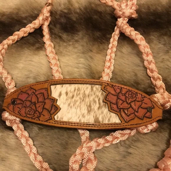 Cowhide bronc halter on mule tape halter cactus horse tack pink tack - Picture 2 of 5